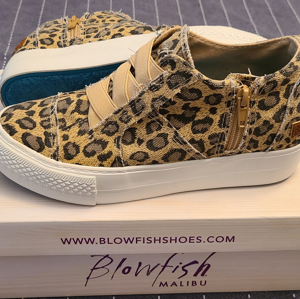 Blowfish canvas shoe